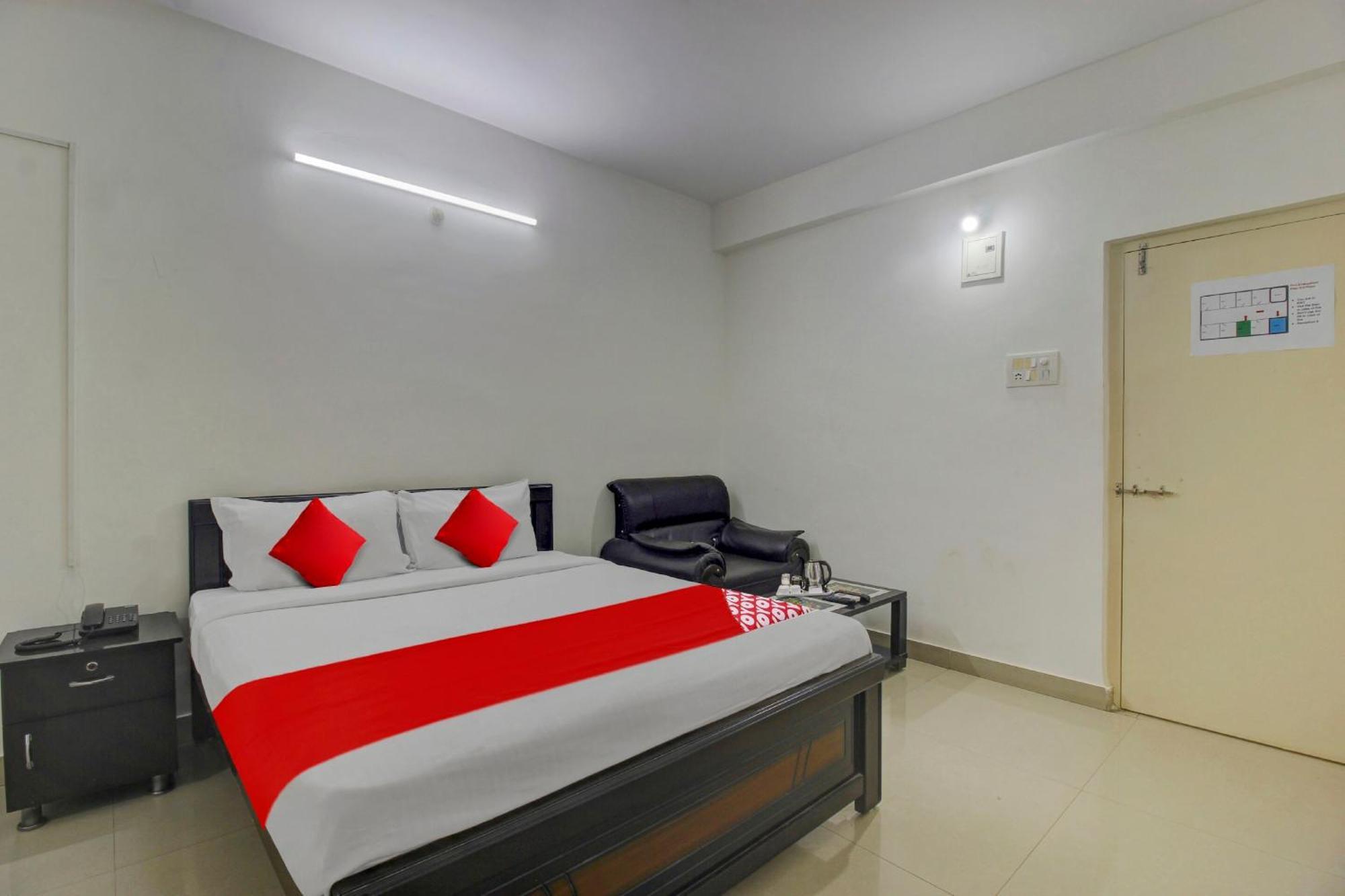 Hotel O Stay U Like Hotel'S ハイデラバード エクステリア 写真