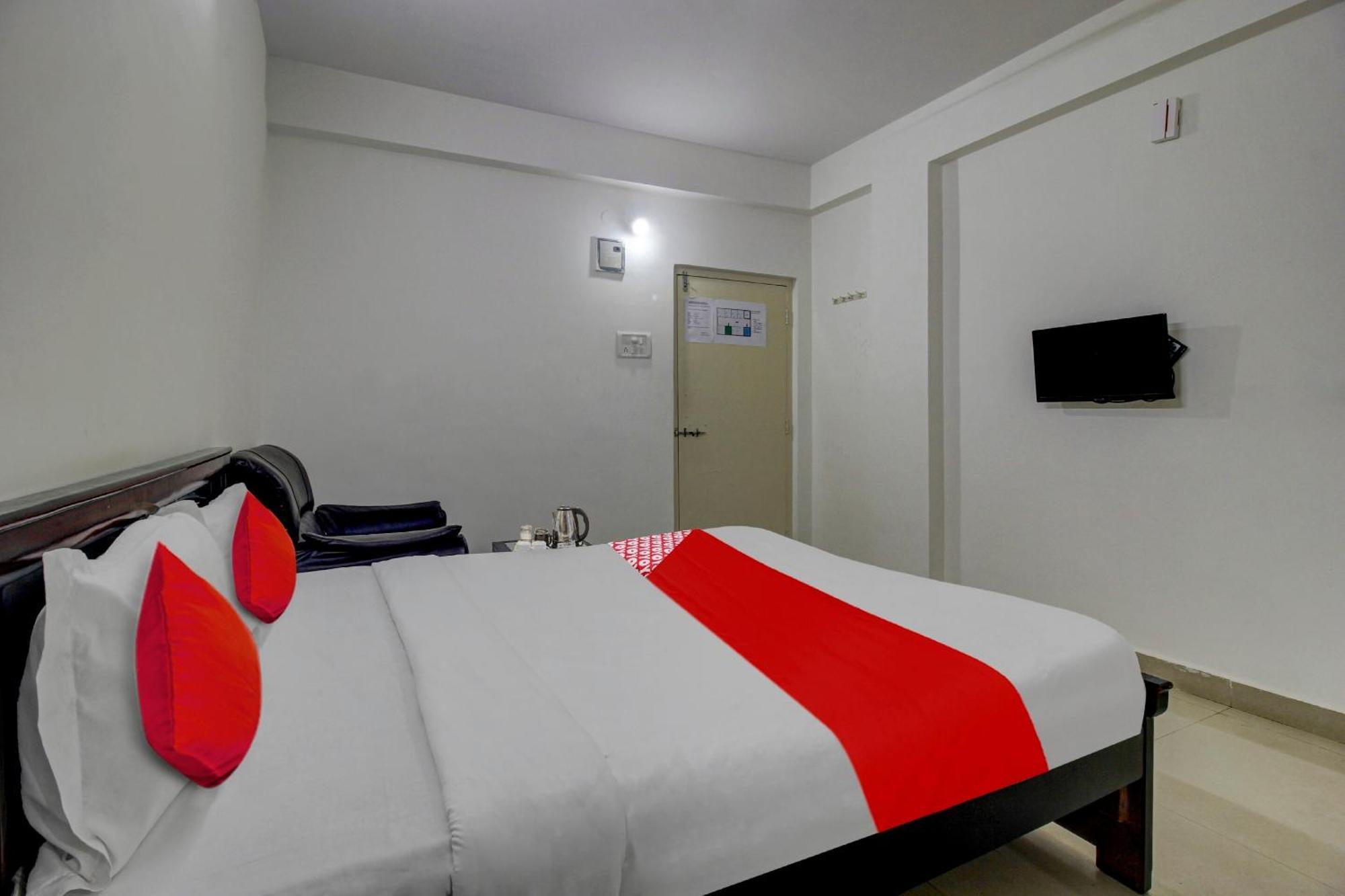 Hotel O Stay U Like Hotel'S ハイデラバード エクステリア 写真