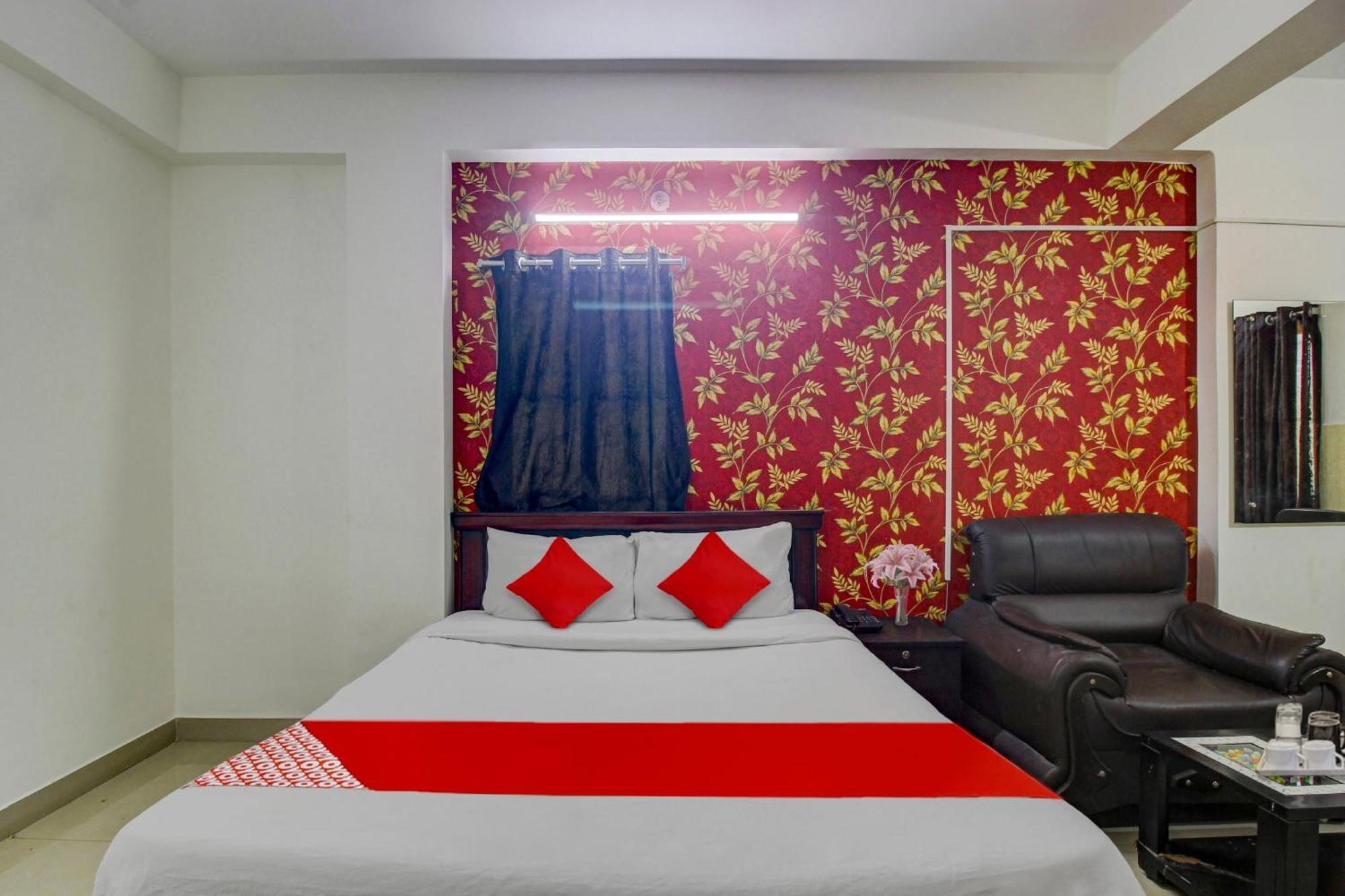 Hotel O Stay U Like Hotel'S ハイデラバード エクステリア 写真